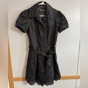 Forever 21 Black Short Sleeve Belted Trench Coat Style Size Medium
